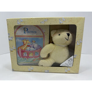 C.R. Gibson "Baby's Early Years" Gift Set 80 page Photo Album, Plush Vintage 90s